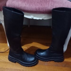 Zara Boot's Size 7 Pre-owned